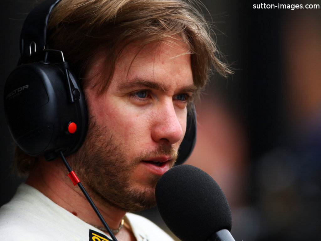 Heidfeld: Aston Martin move a step up for Vettel